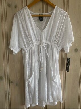NWT Catalina White V-Neck Tie-Waist Swim Coverup